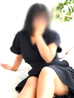 ★新人★サナ